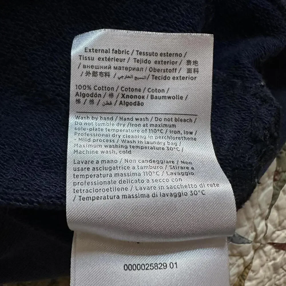 Authentic Valentino luxury navy zip hoodie with red lettering size S - Picture 6 of 7